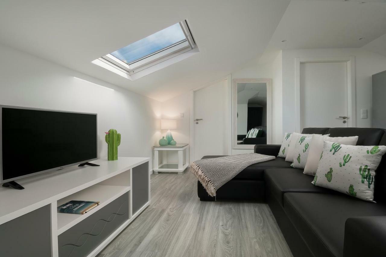 Angel'S Sunset Apartment Estreito Da Calheta Luaran gambar
